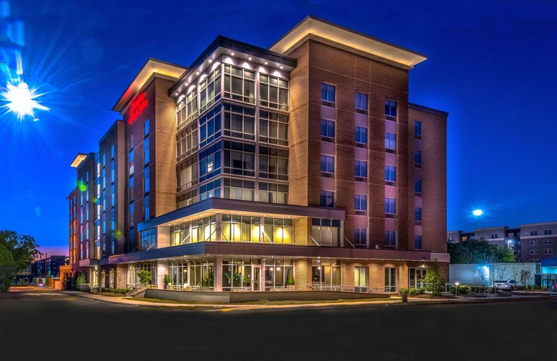 hampton inn and suites tallahassee capitol university