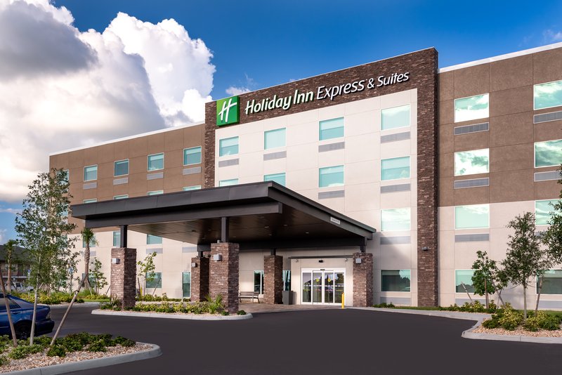 Holiday Inn Express And Suites Punta Gorda, An Ihg Hotel,Punta Gorda>>Charlotte,2.5 star