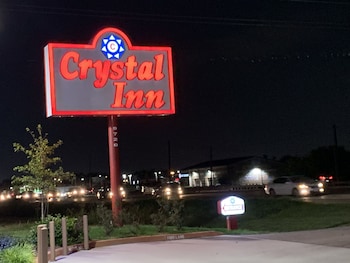 crystal inn sugar land