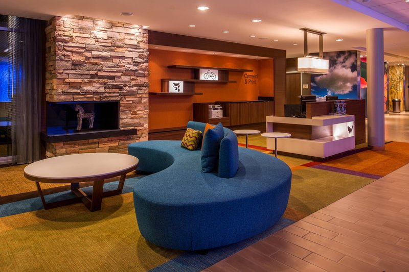 fairfield inn and suites st louis westport
