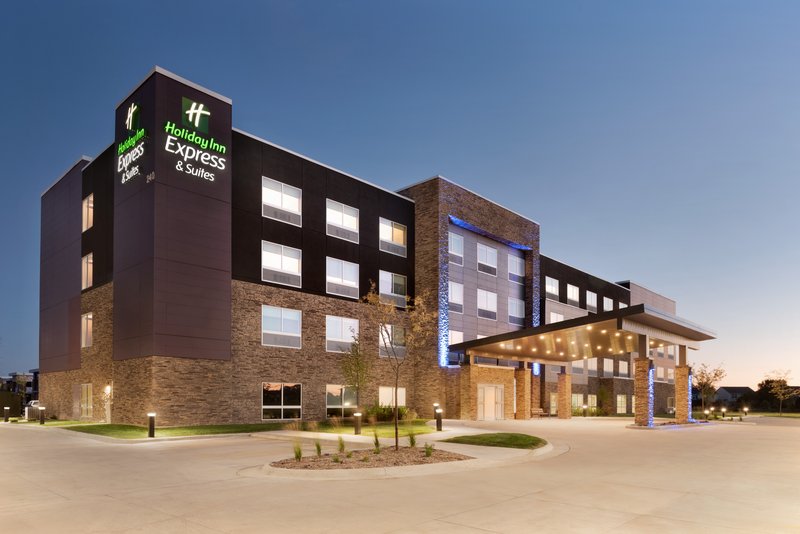 hol inn exp west des moines jordan creek