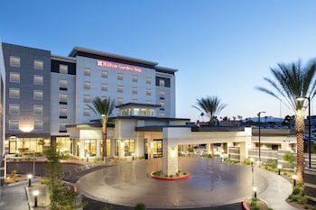 Hilton Garden Inn Las Vegas City Center,4655 Dean Martin Dr,3 star
