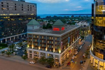 Hampton Inn & Suites Buffalo Downtown,Downtown Buffalo>>Buffalo,3 star