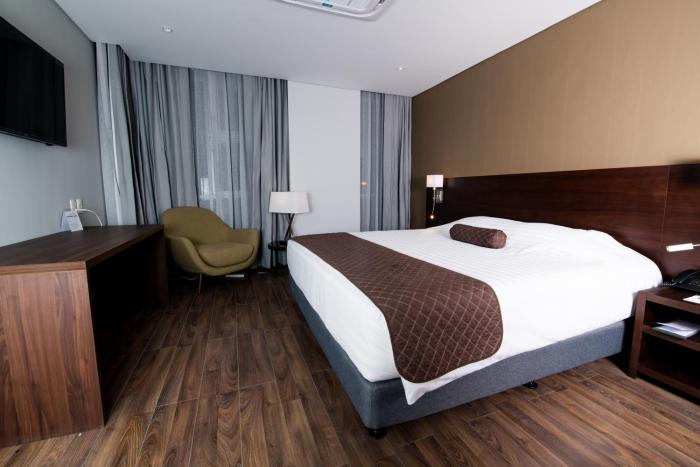 Hotel Rennova,Macrodistrito Sur>>La Paz,3.5 star