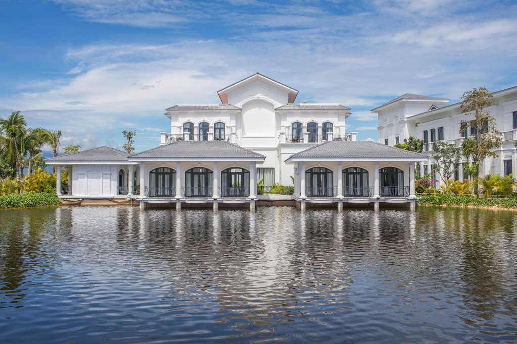 Melia Vinpearl Cam Ranh Beach Resort,Cam Ranh>>Cam Lam,5 star