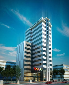Blue Wave Hotel,Vinh>>Cua Lo,3 star