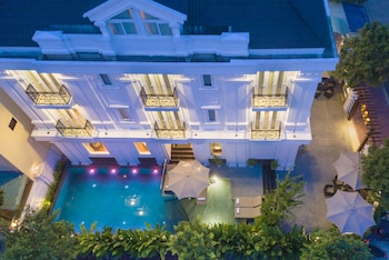 hoi an canal house