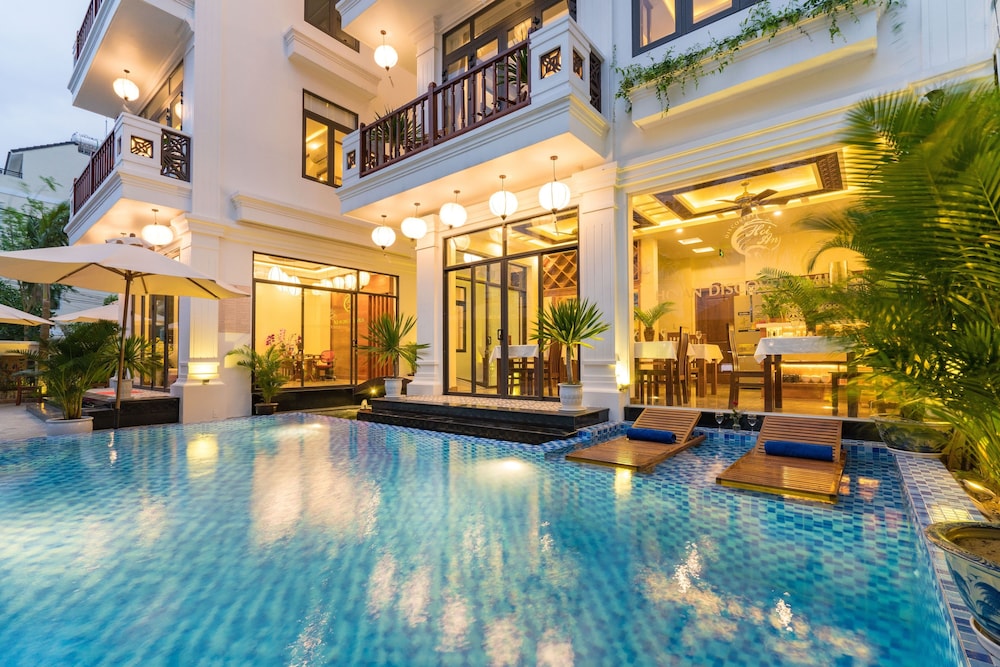 Hoi An Discovery Villa,07 Hai Thuong Lan Ong Street,4 star