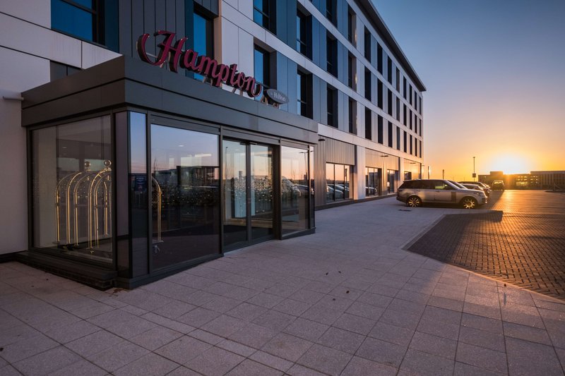 Hampton By Hilton Aberdeen Airport,Dyce>>Aberdeen,3.5 star