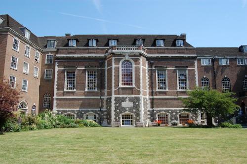 Goodenough College,Camden>>Bloomsbury,4 star