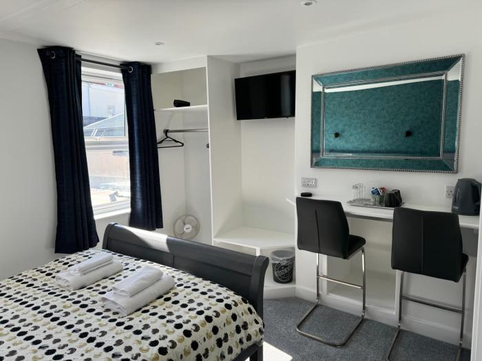 St George's Guesthouse,Guernsey>>Channel Islands,3 star