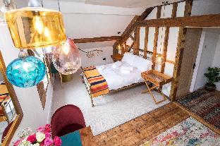 James Place @ Brynawel,Merthyr Tydfil>>Brecon,3 star