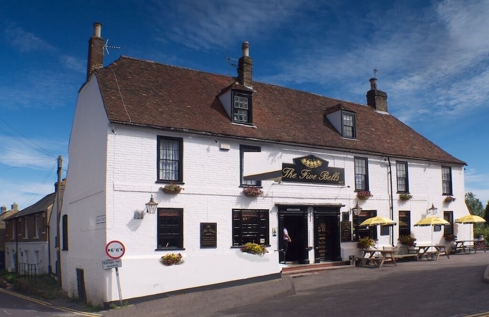 The Five Bells,Deal>>Canterbury,4 star