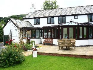 The Old School House,Carno>>Caersws,4 star