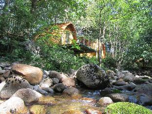 Riverbeds Lodges With Hot Tubs