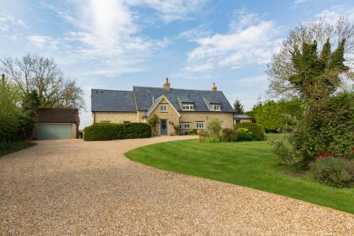 Church End Cottage,In Newport Pagnell,3 star