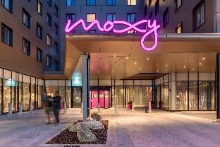 Moxy London Heathrow Airport,Cranford>>Camberley,3.5 star