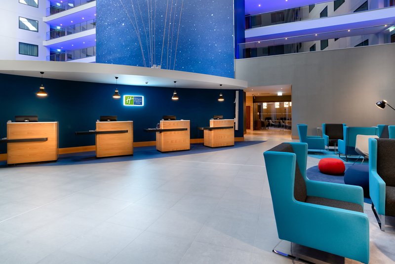 Holiday Inn Express London Heathrow T4 By Ihg,Greater London>>Feltham,4 star