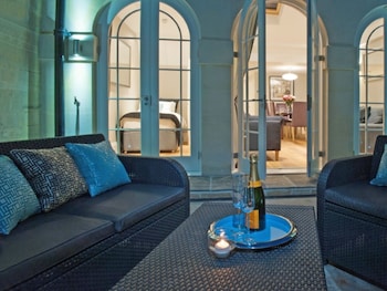 Bath Circle,Bath And North East Somerset>>Bath,4 star