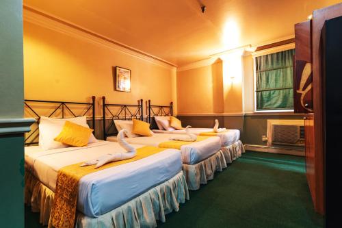 room-image