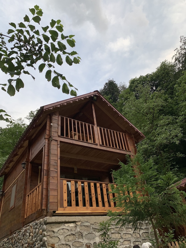 Tanura Bungalows,Rize>>Camlihemsin,3 star