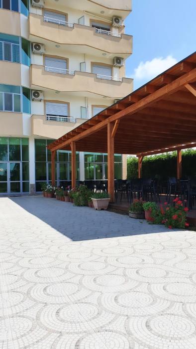 gurguri hotel