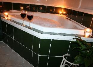 Lotus Lodges,Ferny Creek>>Dandenong,3 star