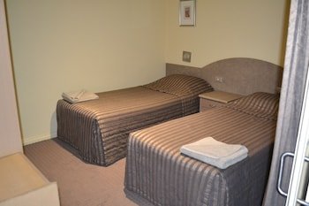 Yarrawonga Mulwala Golf Club Resort,Mulwala>>Corowa,3 star