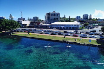 lakes and ocean hotel forster