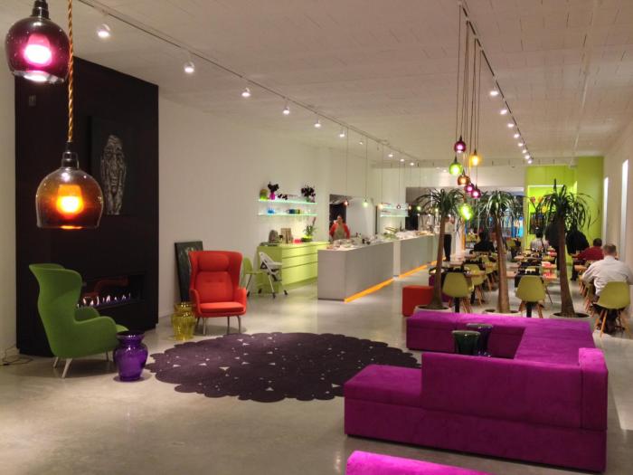 Corbie Geel,Geel>>Antwerp,3 star