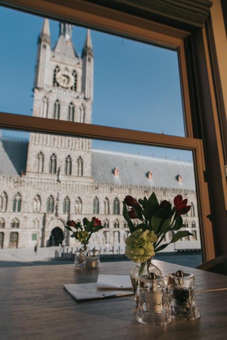 Hotel New Regina,Mouscron>>Ieper,3 star
