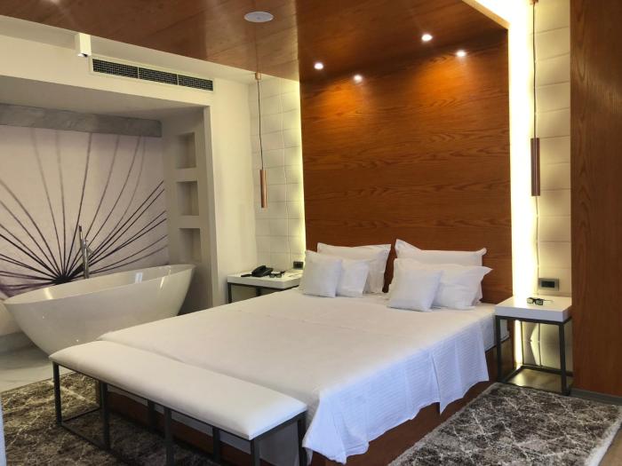 Hotel Palace Vlore,Vlorë>>Vlora,4 star