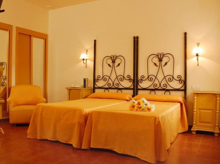 Alboran Chiclana,Chiclana De La Frontera>>Cadiz,3 star