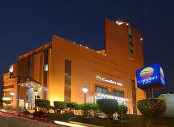 Comfort Inn Tulip Heights,Goniana Road,5 star