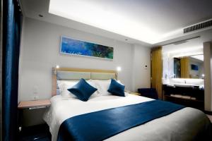 lyz business hotel