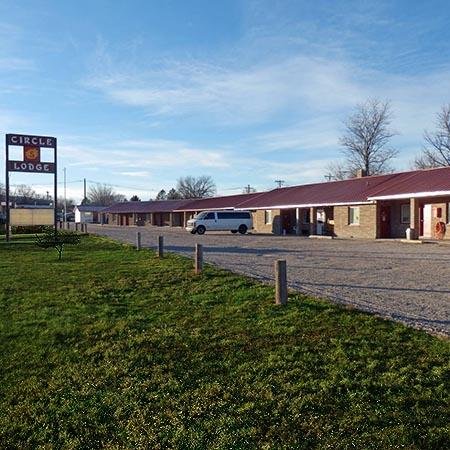 Circle S Lodge,Scotts Bluff County>>Gering,2 star