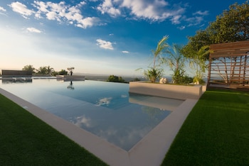 Ultra Winds Mountain Resort,Bukidnon>>Baungon,3 star