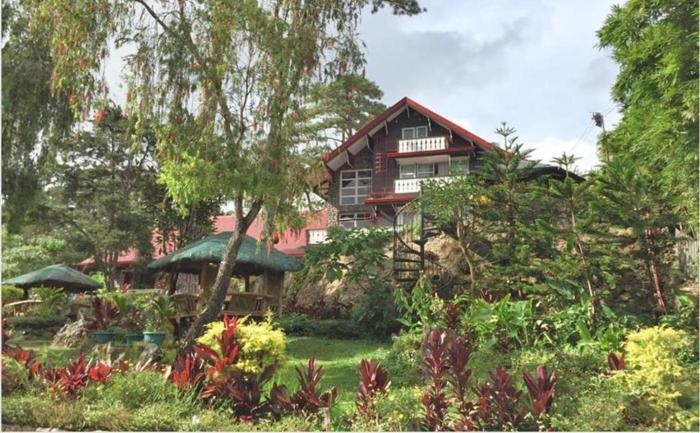 safari lodge baguio by log cabin hotel