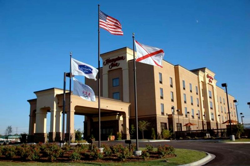 Hampton Inn Calera,Birmingham>>Alabaster,2.5 star