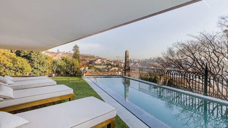 Torel Avantgarde,Porto>>Miragaia,5 star