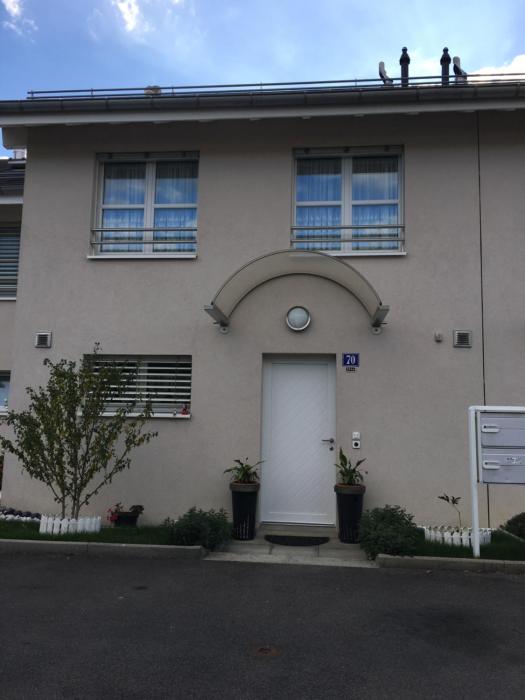B&B Kelly,Montoie-Bourdonnette>>Lausanne,3 star