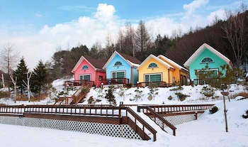 Pyeongchang Sky Garden Pension,Near Lee Hyo-Seok Memorial Hall,3 star