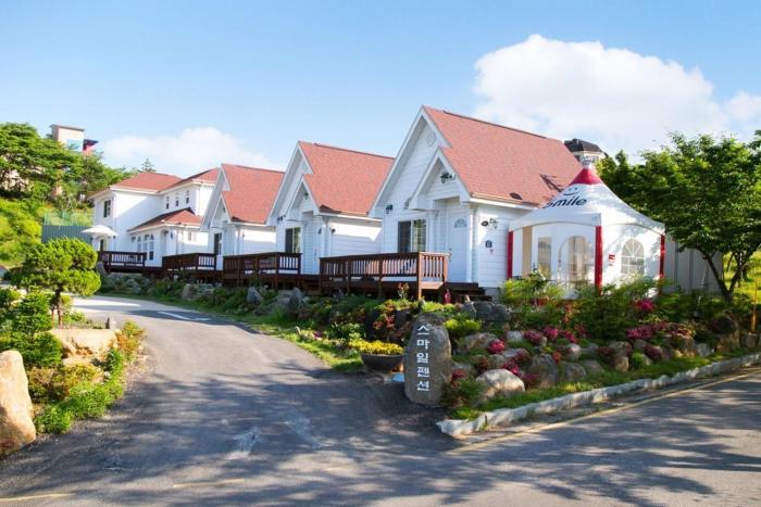Hapcheonho View Smile Pension,Geochang>>Chinju,3 star