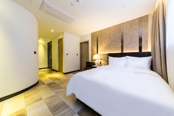 Guri Galmae Indi Present Hotel,Guri>>Deokhyeon,2.5 star