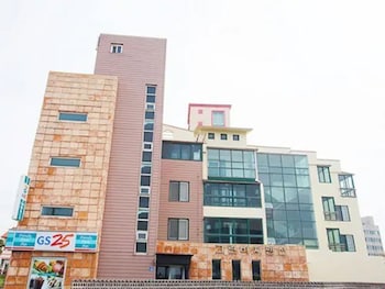 jeju green beach pension