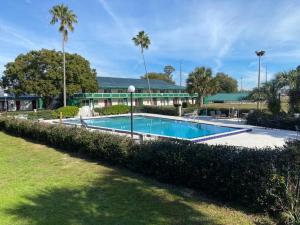 Inn On The Green Florida,Heathrow>>Eustis,1 star