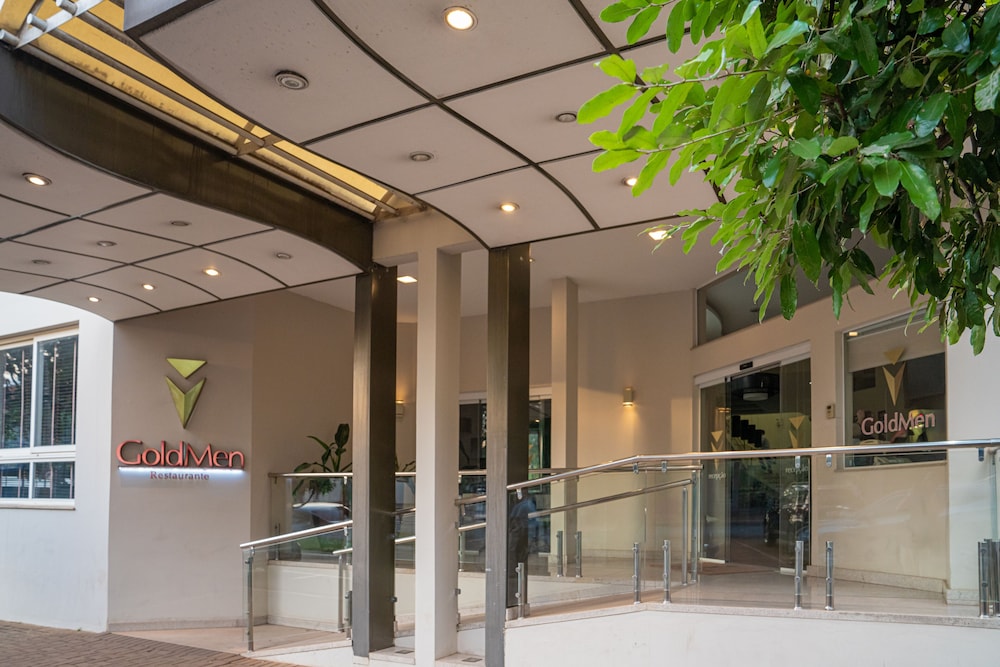 Goldmen Hotel,Foz Do Iguacu>>Cianorte,3 star