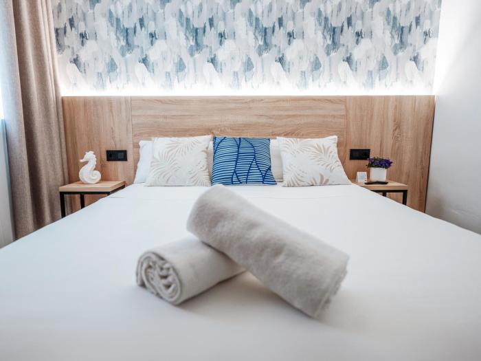 sweet lloret suites