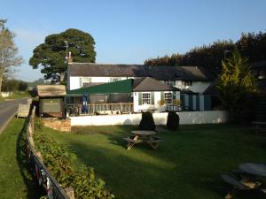 Queens Arms