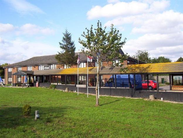 Travel Plaza Hotel,Desborough>>Corby,3 star